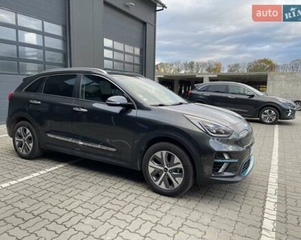 Серый Киа Niro, объемом двигателя 0 л и пробегом 74 тыс. км за 22700 $, фото 9 на Automoto.ua