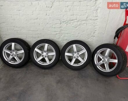 Серый Киа Niro, объемом двигателя 0 л и пробегом 22 тыс. км за 25107 $, фото 14 на Automoto.ua