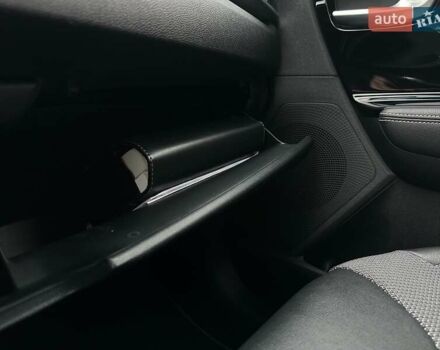 Серый Киа Niro, объемом двигателя 0 л и пробегом 37 тыс. км за 24900 $, фото 68 на Automoto.ua