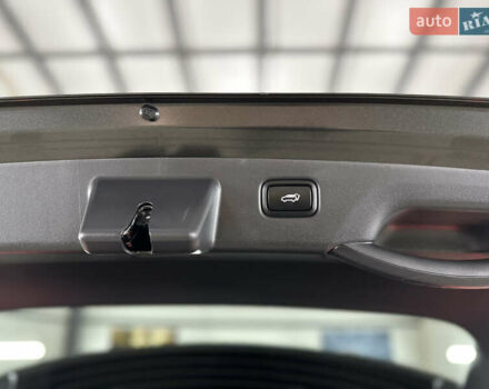 Серый Киа Niro, объемом двигателя 0 л и пробегом 120 тыс. км за 20900 $, фото 100 на Automoto.ua