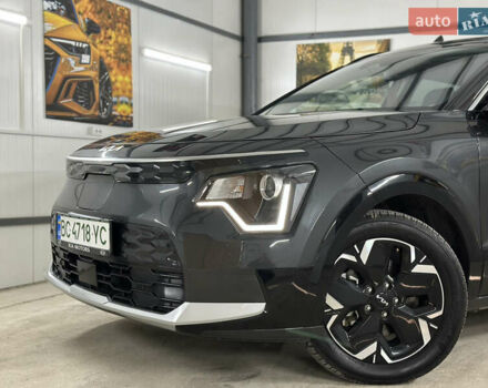 Серый Киа Niro, объемом двигателя 0 л и пробегом 120 тыс. км за 20900 $, фото 21 на Automoto.ua