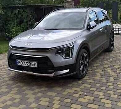 Сірий Кіа Niro, об'ємом двигуна 1.58 л та пробігом 25 тис. км за 19900 $, фото 3 на Automoto.ua