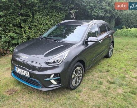 Сірий Кіа Niro, об'ємом двигуна 0 л та пробігом 72 тис. км за 22999 $, фото 102 на Automoto.ua