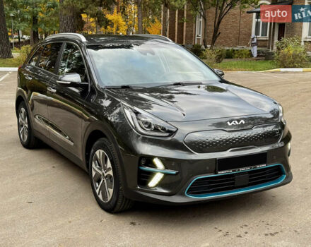 Серый Киа Niro, объемом двигателя 0 л и пробегом 37 тыс. км за 24800 $, фото 2 на Automoto.ua