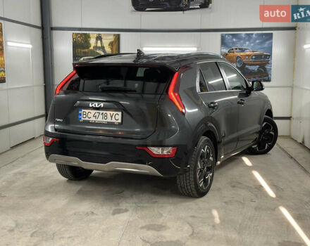 Серый Киа Niro, объемом двигателя 0 л и пробегом 120 тыс. км за 20900 $, фото 30 на Automoto.ua
