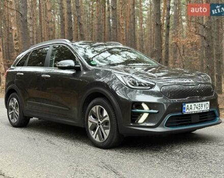 Сірий Кіа Niro, об'ємом двигуна 0 л та пробігом 72 тис. км за 22999 $, фото 10 на Automoto.ua