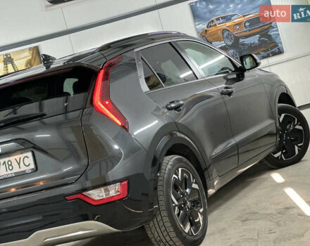 Серый Киа Niro, объемом двигателя 0 л и пробегом 120 тыс. км за 20900 $, фото 43 на Automoto.ua