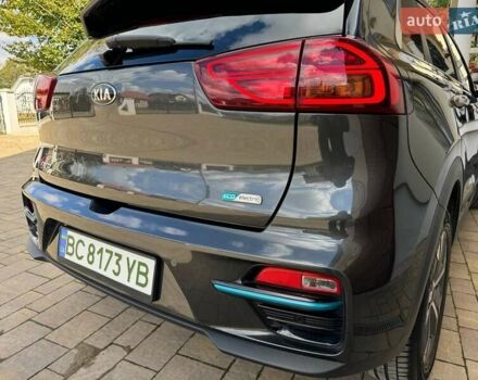 Сірий Кіа Niro, об'ємом двигуна 0 л та пробігом 69 тис. км за 23999 $, фото 30 на Automoto.ua