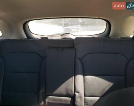 Сірий Кіа Niro, об'ємом двигуна 0 л та пробігом 87 тис. км за 6900 $, фото 9 на Automoto.ua