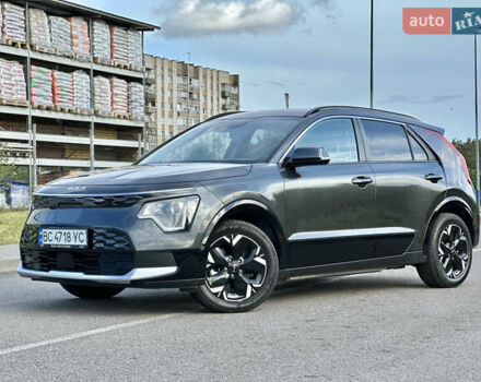 Сірий Кіа Niro, об'ємом двигуна 0 л та пробігом 120 тис. км за 21700 $, фото 16 на Automoto.ua