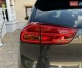 Сірий Кіа Niro, об'ємом двигуна 0 л та пробігом 69 тис. км за 23999 $, фото 22 на Automoto.ua