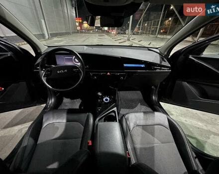 Серый Киа Niro, объемом двигателя 0 л и пробегом 133 тыс. км за 22299 $, фото 19 на Automoto.ua