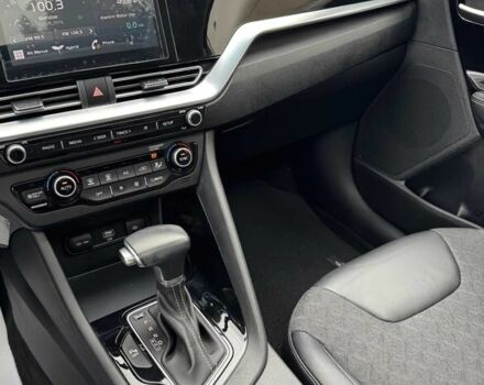 Серый Киа Niro, объемом двигателя 1.6 л и пробегом 20 тыс. км за 12900 $, фото 11 на Automoto.ua
