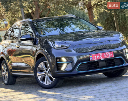 Серый Киа Niro, объемом двигателя 0 л и пробегом 32 тыс. км за 24950 $, фото 5 на Automoto.ua