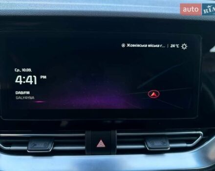 Сірий Кіа Niro, об'ємом двигуна 0 л та пробігом 73 тис. км за 23900 $, фото 56 на Automoto.ua