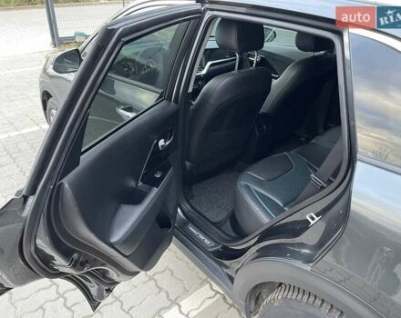 Серый Киа Niro, объемом двигателя 0 л и пробегом 74 тыс. км за 22700 $, фото 34 на Automoto.ua