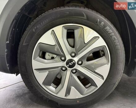 Серый Киа Niro, объемом двигателя 0 л и пробегом 22 тыс. км за 25107 $, фото 11 на Automoto.ua