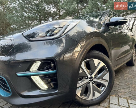 Серый Киа Niro, объемом двигателя 0 л и пробегом 40 тыс. км за 25900 $, фото 7 на Automoto.ua