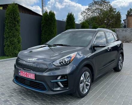 Серый Киа Niro, объемом двигателя 0 л и пробегом 130 тыс. км за 19800 $, фото 1 на Automoto.ua