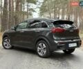 Сірий Кіа Niro, об'ємом двигуна 0 л та пробігом 72 тис. км за 22999 $, фото 5 на Automoto.ua