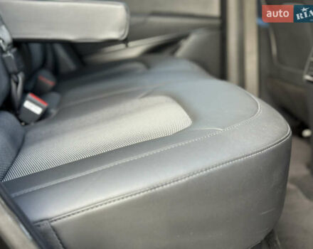 Сірий Кіа Niro, об'ємом двигуна 0 л та пробігом 120 тис. км за 21700 $, фото 92 на Automoto.ua