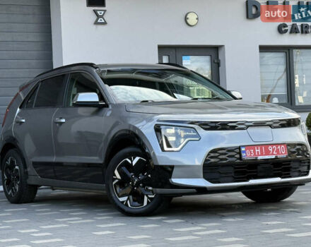 Серый Киа Niro, объемом двигателя 0 л и пробегом 95 тыс. км за 22700 $, фото 4 на Automoto.ua