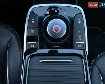 Сірий Кіа Niro, об'ємом двигуна 0 л та пробігом 73 тис. км за 23900 $, фото 73 на Automoto.ua