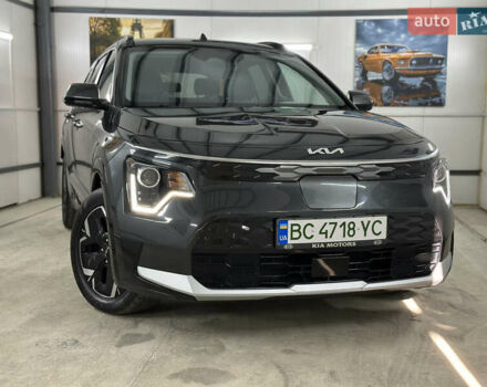 Серый Киа Niro, объемом двигателя 0 л и пробегом 120 тыс. км за 20900 $, фото 1 на Automoto.ua