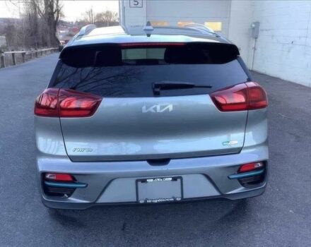 Кіа Niro 2022 у Черкасах на Automoto.ua Сірий Кіа Niro, об'ємом двигуна 0 л та пробігом 20 тис. км за 11300 $, фото 3 на Automoto.ua