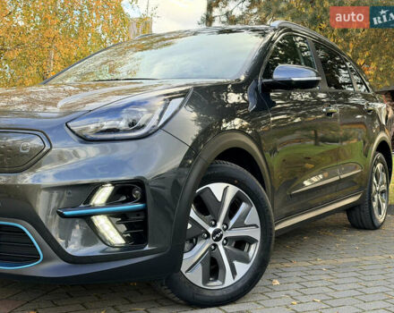 Киа Niro 2022 в Дрогобыче на Automoto.ua Серый Киа Niro, объемом двигателя 0 л и пробегом 44 тыс. км за 24400 $, фото 3 на Automoto.ua