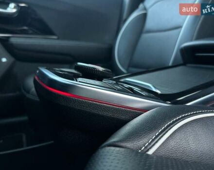 Серый Киа Niro, объемом двигателя 0 л и пробегом 73 тыс. км за 24900 $, фото 72 на Automoto.ua