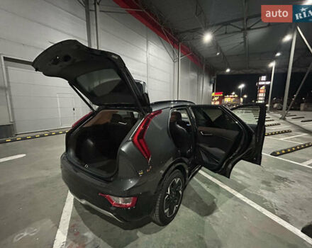 Серый Киа Niro, объемом двигателя 0 л и пробегом 133 тыс. км за 22299 $, фото 14 на Automoto.ua
