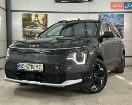 Серый Киа Niro, объемом двигателя 0 л и пробегом 120 тыс. км за 20900 $, фото 19 на Automoto.ua