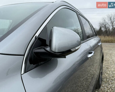 Серый Киа Niro, объемом двигателя 0 л и пробегом 70 тыс. км за 24400 $, фото 26 на Automoto.ua