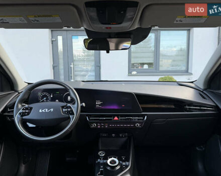 Серый Киа Niro, объемом двигателя 0 л и пробегом 95 тыс. км за 22700 $, фото 59 на Automoto.ua