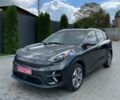 Серый Киа Niro, объемом двигателя 0 л и пробегом 130 тыс. км за 19800 $, фото 5 на Automoto.ua