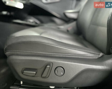 Серый Киа Niro, объемом двигателя 0 л и пробегом 120 тыс. км за 20900 $, фото 63 на Automoto.ua