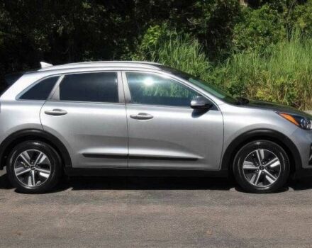 Сірий Кіа Niro, об'ємом двигуна 1.6 л та пробігом 45 тис. км за 11500 $, фото 7 на Automoto.ua