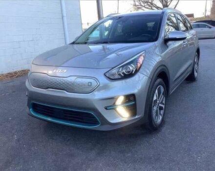 Кіа Niro 2022 у Черкасах на Automoto.ua Сірий Кіа Niro, об'ємом двигуна 0 л та пробігом 20 тис. км за 11300 $, фото 1 на Automoto.ua