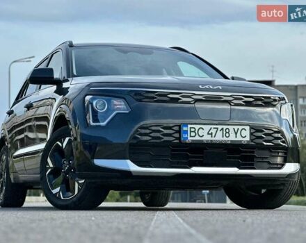 Сірий Кіа Niro, об'ємом двигуна 0 л та пробігом 120 тис. км за 21700 $, фото 3 на Automoto.ua