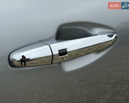 Серый Киа Niro, объемом двигателя 0 л и пробегом 70 тыс. км за 24400 $, фото 11 на Automoto.ua