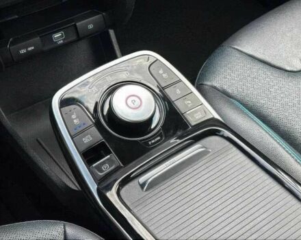 Сірий Кіа Niro, об'ємом двигуна 0 л та пробігом 55 тис. км за 9700 $, фото 11 на Automoto.ua
