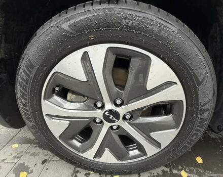 Серый Киа Niro, объемом двигателя 0 л и пробегом 37 тыс. км за 24400 $, фото 12 на Automoto.ua