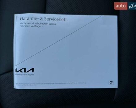 Серый Киа Niro, объемом двигателя 0 л и пробегом 73 тыс. км за 24900 $, фото 62 на Automoto.ua