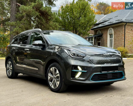 Серый Киа Niro, объемом двигателя 0 л и пробегом 37 тыс. км за 24800 $, фото 6 на Automoto.ua