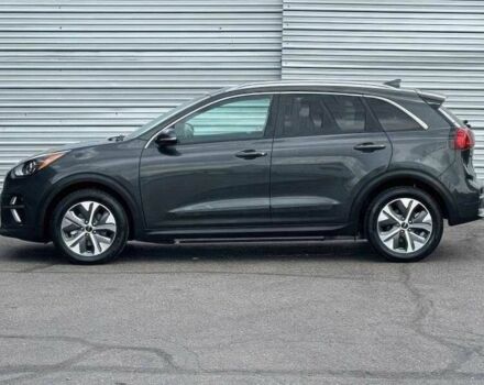 Сірий Кіа Niro, об'ємом двигуна 0 л та пробігом 55 тис. км за 9700 $, фото 7 на Automoto.ua