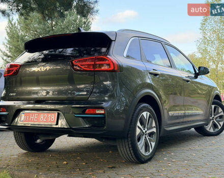 Серый Киа Niro, объемом двигателя 0 л и пробегом 50 тыс. км за 22990 $, фото 10 на Automoto.ua