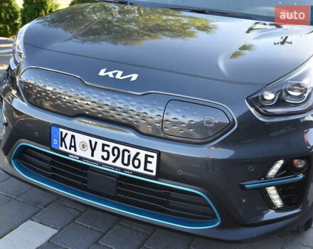 Сірий Кіа Niro, об'ємом двигуна 0 л та пробігом 61 тис. км за 23980 $, фото 9 на Automoto.ua