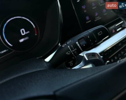 Сірий Кіа Niro, об'ємом двигуна 0 л та пробігом 73 тис. км за 23900 $, фото 47 на Automoto.ua