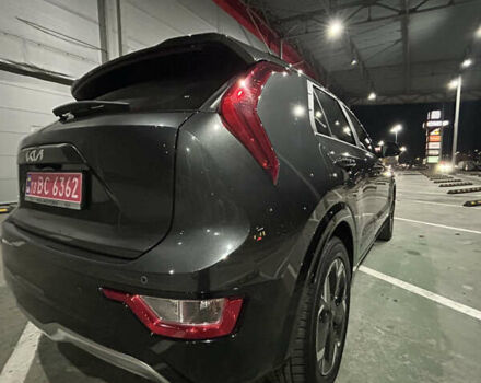 Серый Киа Niro, объемом двигателя 0 л и пробегом 133 тыс. км за 22299 $, фото 4 на Automoto.ua